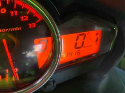 Suzuki GSR250 S