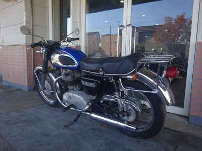 Kawasaki W1