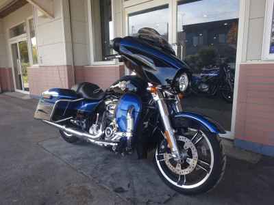 Harley-Davidson Street Glide FLHXS1690 2017
