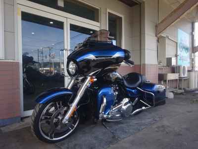 Harley-Davidson Street Glide FLHXS1690 2017