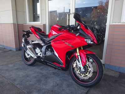 Honda CBR250RR 2019