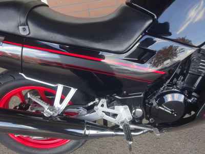 Kawasaki GPX250R2