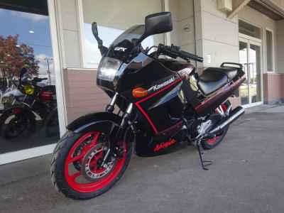 Kawasaki GPX250R2