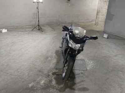 Honda CBR250R