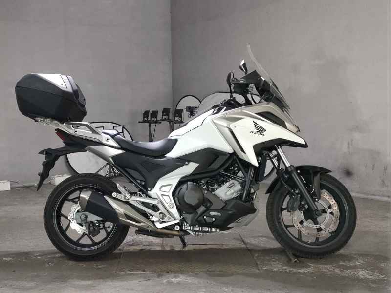 Honda NC750X DCT 2022