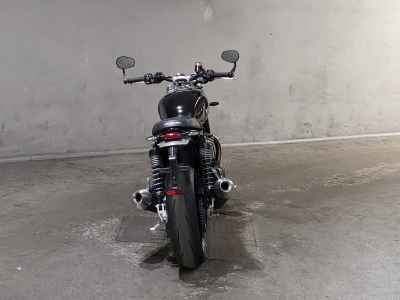 Triumph Speed Twin 1200 2022