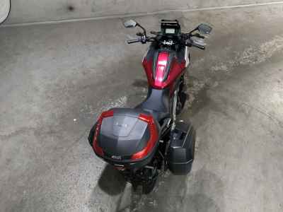 Honda NC750X 2023