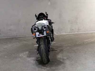 Yamaha YZF-R1 2013