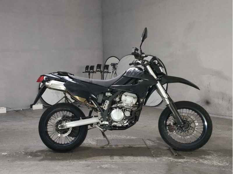 Kawasaki D-Tracker 250 X