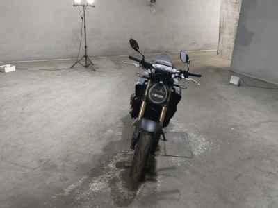 Honda CB650R 2025