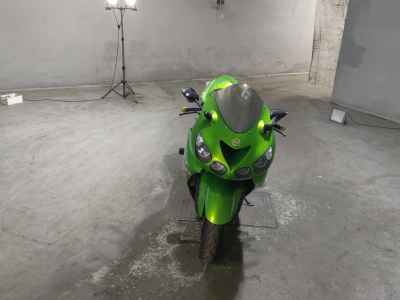 Kawasaki Ninja ZX-14R 2010