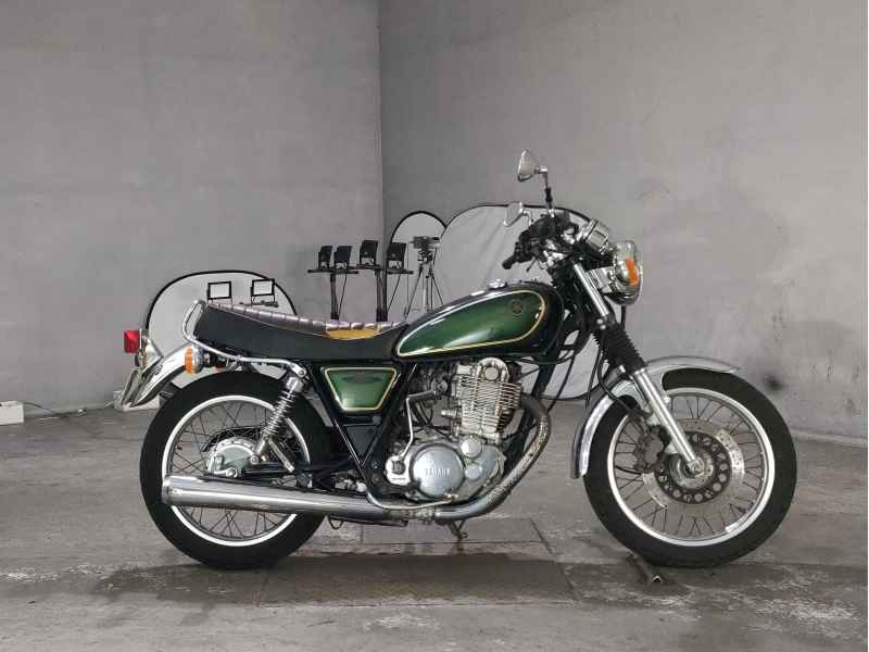 Yamaha SR400 2010