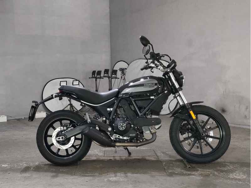Ducati Scrambler Sixty2 2021