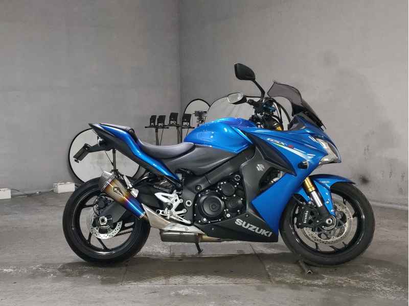 Suzuki GSX-S1000F 2015