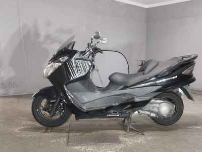 Suzuki Skywave 250S