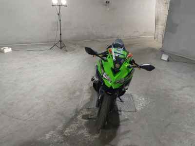 Kawasaki Ninja ZX-25R KRT Edition