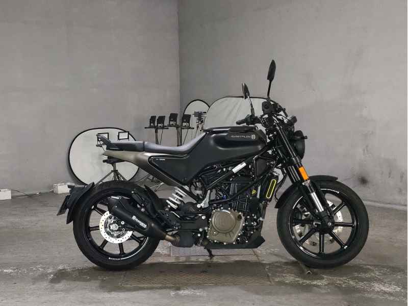 Husqvarna Svartpilen 250 2022
