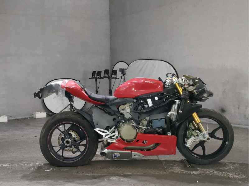 Ducati 1199 Panigale S 2013