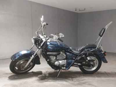 Honda Magna 250