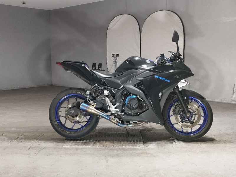 Yamaha YZF-R25