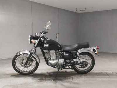 Kawasaki Estrella