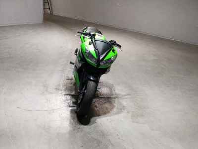 Kawasaki Ninja 400R 2012