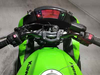 Kawasaki Ninja 400R 2012