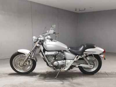 Honda Magna 250
