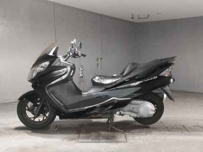 Suzuki Skywave 250S