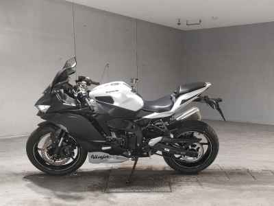 Kawasaki Ninja ZX-4R SE 2024