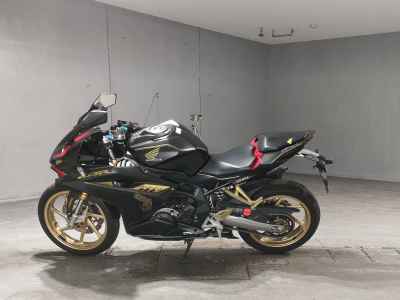 Honda CBR250RR