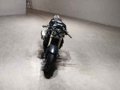 Suzuki GSR750 2012