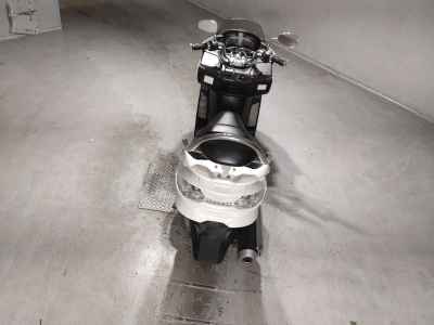 Suzuki Skywave 250S