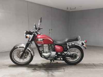 Kawasaki Estrella
