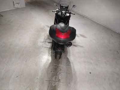 Yamaha TMAX 560 2025