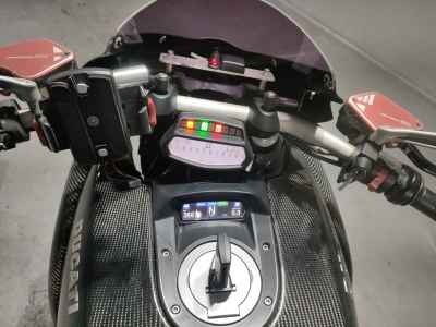 Ducati Diavel Carbon 2011