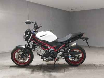 Suzuki SV650 2022