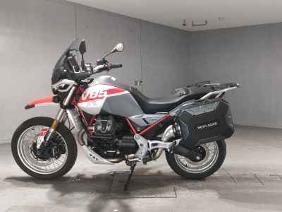 Moto Guzzi V85TT 2026