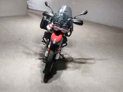 Moto Guzzi V85TT 2026