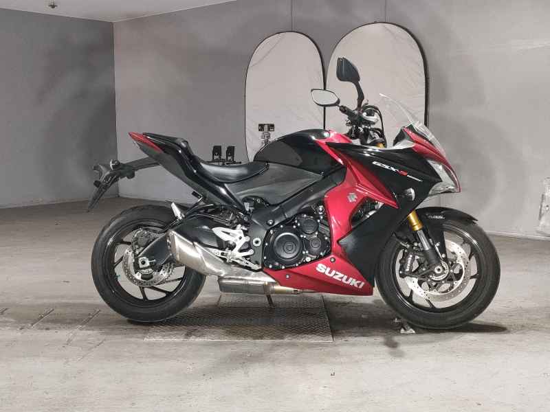 Suzuki GSX-S1000F 2016