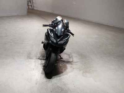 Kawasaki Ninja ZX-25R KRT Edition