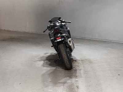 Kawasaki Ninja ZX-4R SE 2025