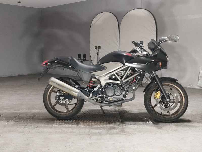Honda VTR250F