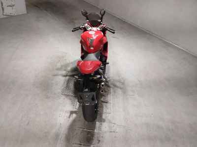 Ducati Supersport 950 S 2024