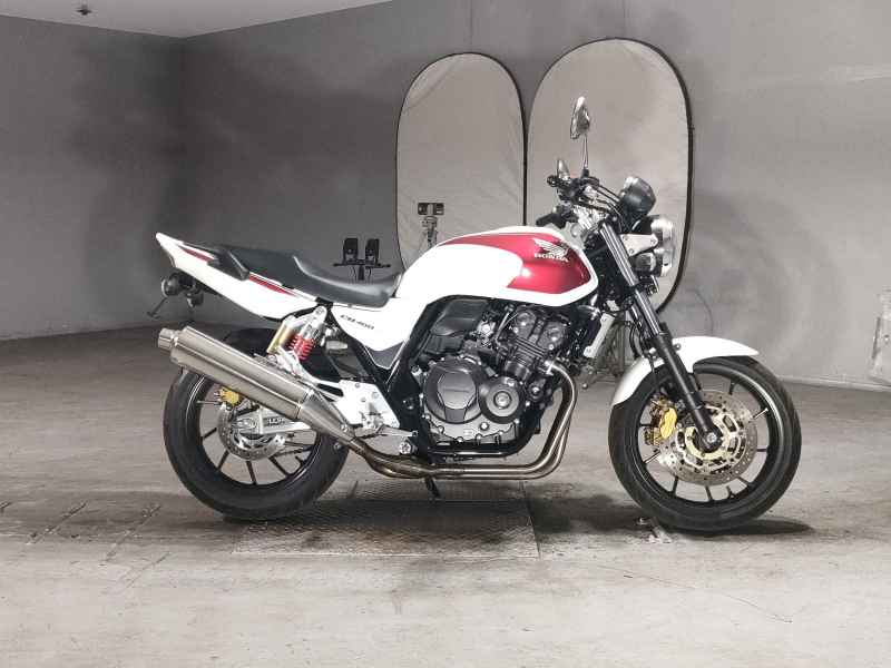Honda CB400SFV 2016