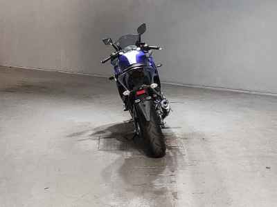 Yamaha YZF-R25