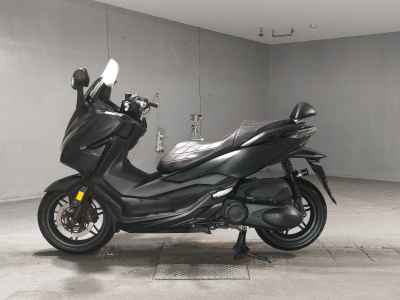 Honda Forza