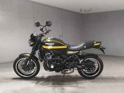 Kawasaki Z900RS 2021