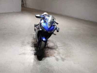 Yamaha YZF-R25