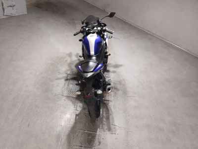 Yamaha YZF-R25